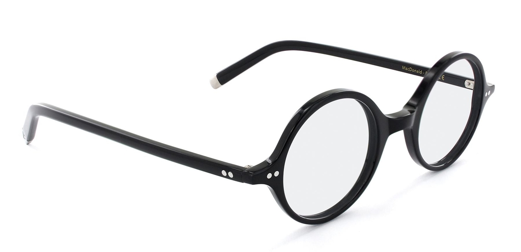 MacDonald_Black_Angle